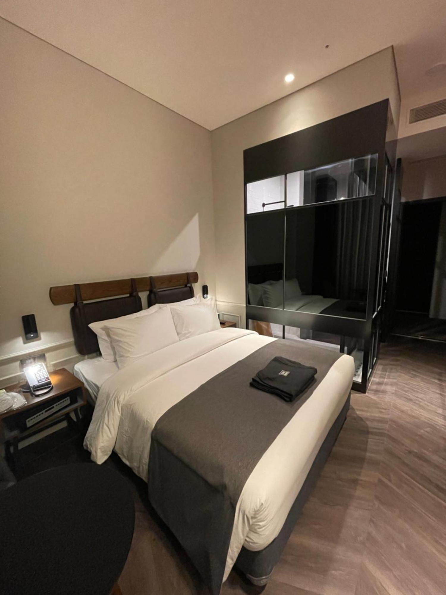 Junibino Hotel Hongdae Seul Dış mekan fotoğraf